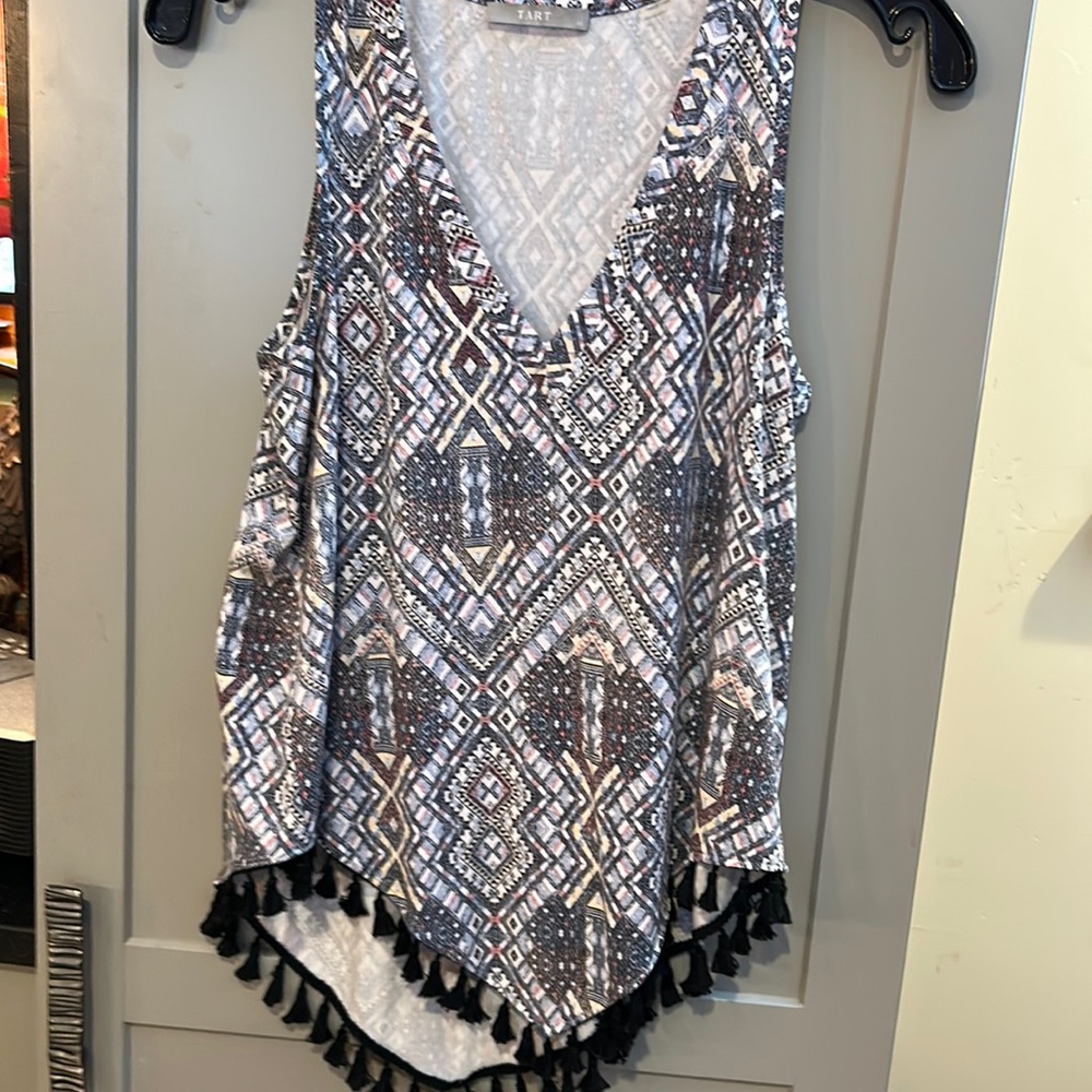 Tart sleeveless shirt